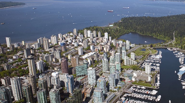 SMA Solar Technology AG enregistre une croissance de 23% de son chiffre d’affaires et un résultat opérationnel positif de janvier à septembre 2020, malgré la crise du coronavirus