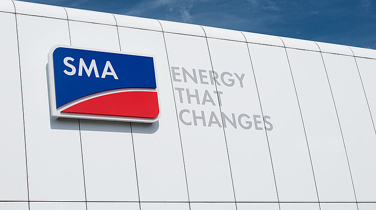 Le comité de direction de SMA Solar Technology AG ajuste ses prévisions pour l’exercice fiscal en cours