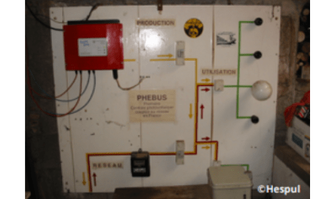 Installation Phébus 1, première micro-centrale photovoltaïque raccordée au réseau en 1992